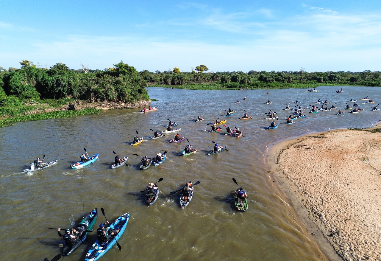 Largada da Pesca de Caiaque agita o 42º FIPe com emoção e espírito esportivo