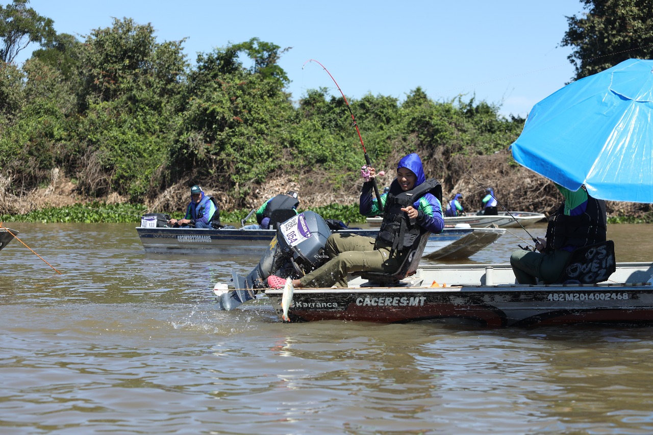Pesca motorizada movimenta último dia do 42º FIPe