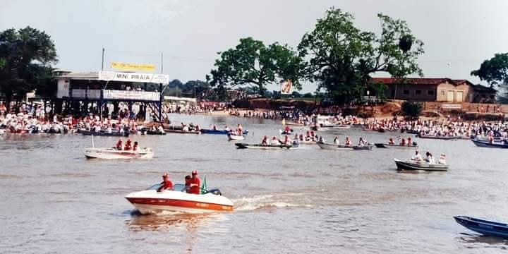 Edições Históricas